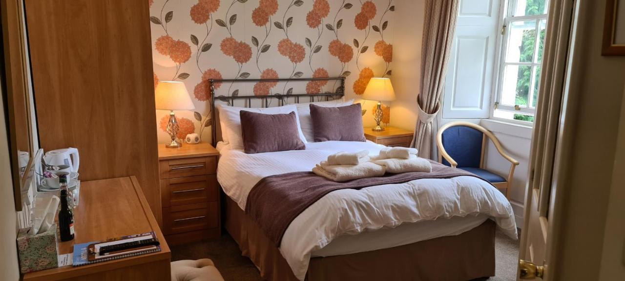 Creag Dhubh Country House อินเวอเรรี ภายนอก รูปภาพ